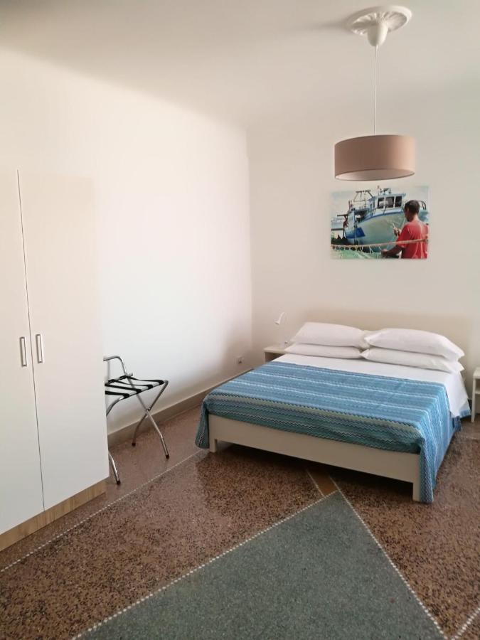 Settimo Sole Affitta Camere Taranto Exterior photo